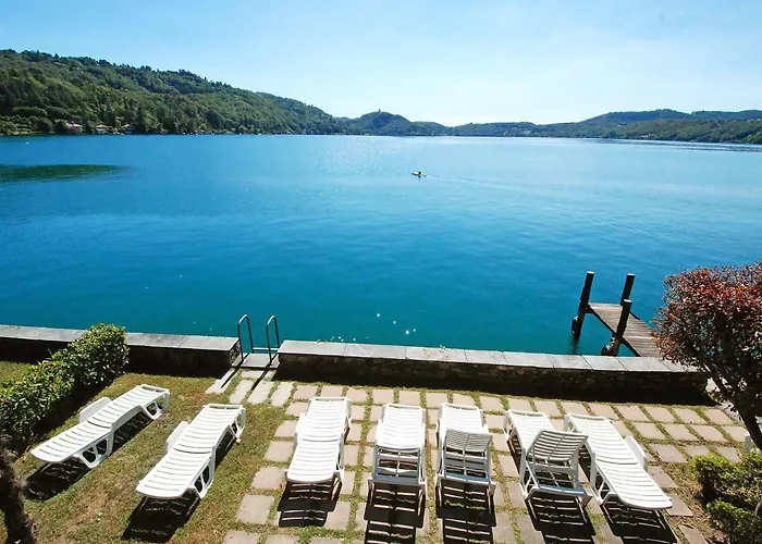 Apartment Studio Casa Sul Lago By Interhome